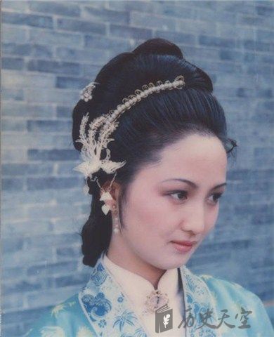 红楼梦女演员表，历史与演绎的璀璨交融