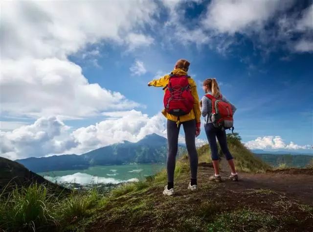 拥抱大自然，探寻内心平静的旅行，最新旅行资讯分享